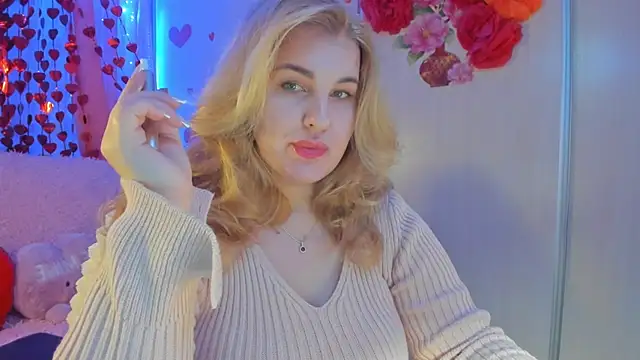 CoraSwon online show from 02-13-25, 06:38