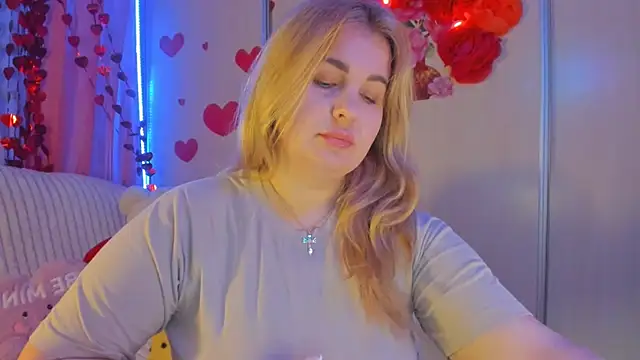 CoraSwon online show from 02-26-25, 09:16