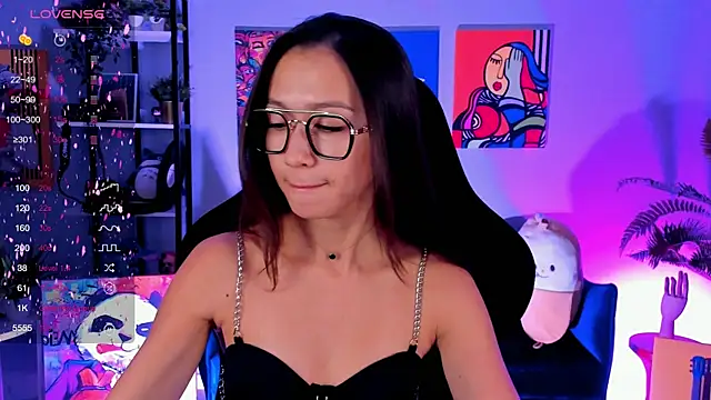 Snapshot of LanaBaker chatting on 10-31-25, 02:56 LanaBaker online show from 10-31-25, 02:56