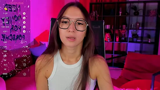 Snapshot of LanaBaker chatting on 11-16-25, 03:01 LanaBaker online show from 11-16-25, 03:01