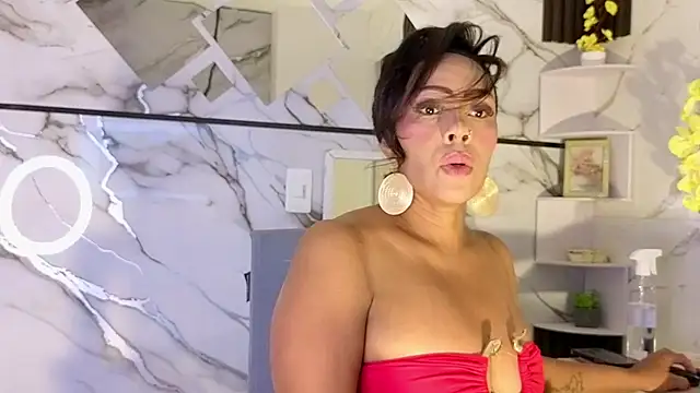 Snapshot of AmberNix chatting on 07-18-26, 12:20 AmberNix online show from 07-18-26, 12:20