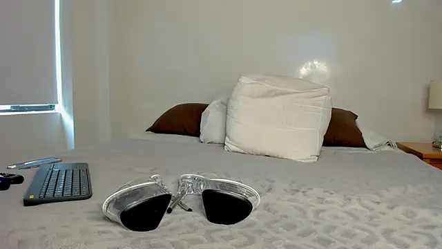 Snapshot of melisa_ferretti chatting on 11-10-25, 06:07 melisa ferretti online show from 11-10-25, 06:07