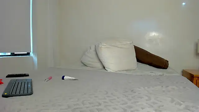 Snapshot of melisa_ferretti chatting on 11-13-25, 11:20 melisa ferretti online show from 11-13-25, 11:20