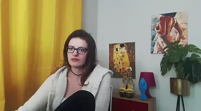 juicyNadine online show from 01-24-25, 09:28