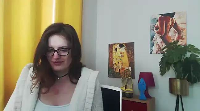 juicyNadine online show from 01-24-25, 12:41