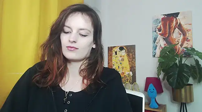 juicyNadine online show from 03-17-25, 09:22