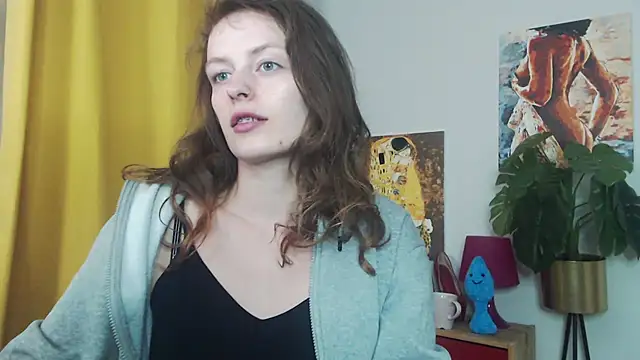 juicyNadine online show from 09-22-25, 04:36