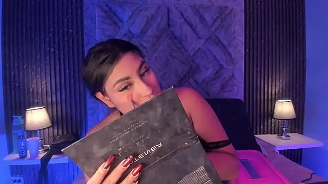 Snapshot of CANDYGABYY chatting on 03-16-25, 04:09 CANDYGABYY online show from 03-16-25, 04:09