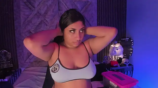 Snapshot of CANDYGABYY chatting on 10-05-25, 04:11 CANDYGABYY online show from 10-05-25, 04:11