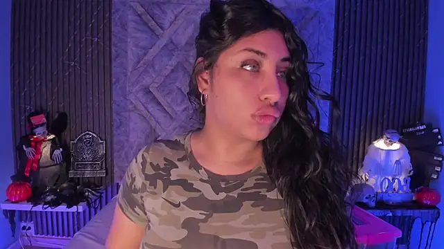 Snapshot of CANDYGABYY chatting on 10-09-25, 04:21 CANDYGABYY online show from 10-09-25, 04:21