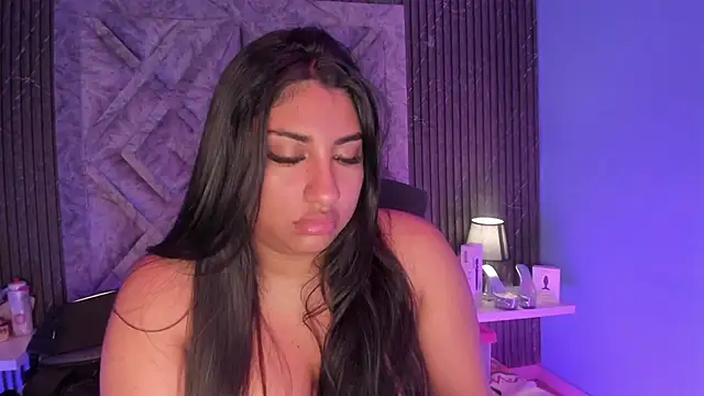 Snapshot of CANDYGABYY chatting on 12-16-25, 03:55 CANDYGABYY online show from 12-16-25, 03:55