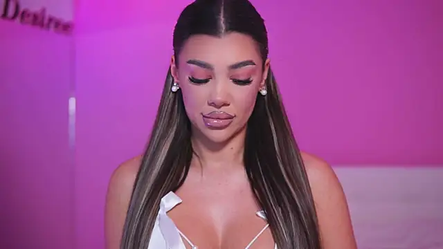 NatyDesiree online show from 03-09-25, 05:11