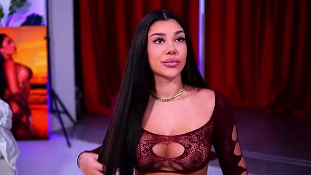 NatyDesiree online show from 12-02-25, 04:40