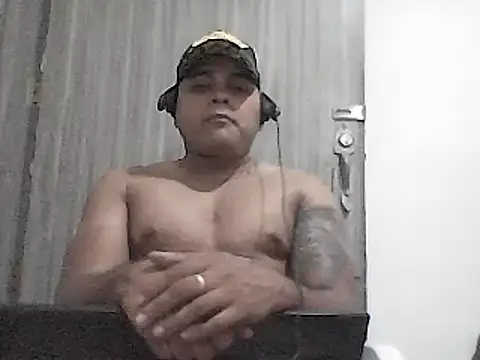 SaucyAffair0 online show from 03-03-25, 01:31