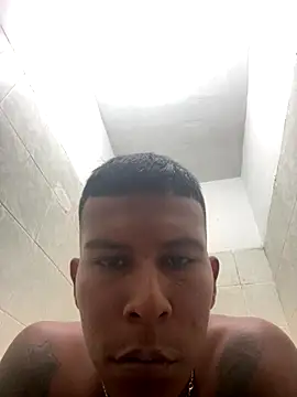 Snapshot of 8Evere_Martn chatting on 11-25-25, 12:32 8Evere Martn online show from 11-25-25, 12:32