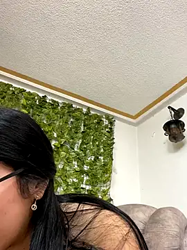 Snapshot of SaritaHot_69 chatting on 12-07-24, 06:37 SaritaHot 69 online show from 12-07-24, 06:37