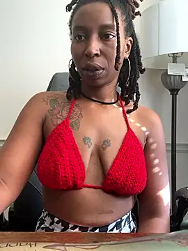 LeyaHoneybuns online show from 12-02-24, 04:31