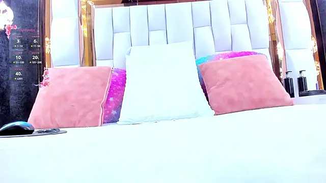 RileySweett online show from 03-25-26, 11:49