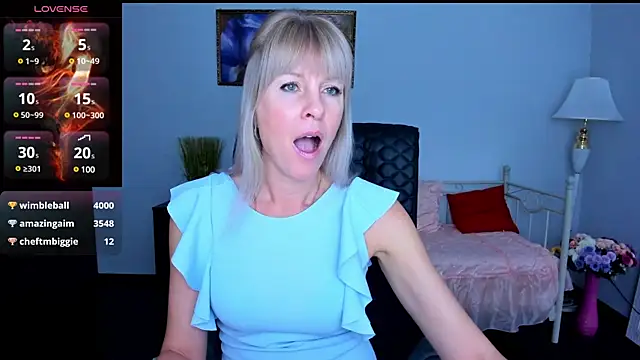 Snapshot of Anita_Tayson chatting on 12-11-24, 10:03 Anita Tayson online show from 12-11-24, 10:03