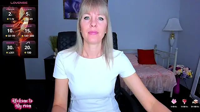 Snapshot of Anita_Tayson chatting on 01-21-25, 06:54 Anita Tayson online show from 01-21-25, 06:54