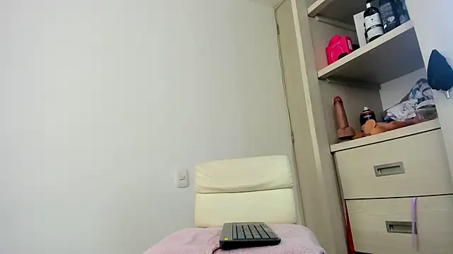 shantallhotxx online show from 07-06-26, 03:03