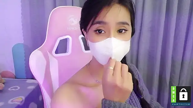 San   San online show from 02-17-25, 03:42