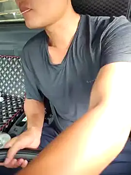 Vanilahirl online show from 09-25-25, 05:22