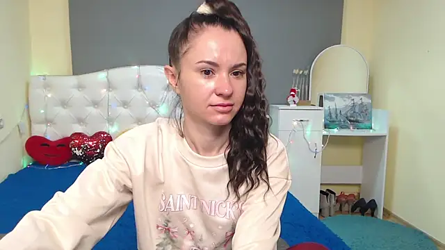 KaraCriegs online show from 12-05-25, 06:48