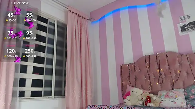 Snapshot of zaleya_mateus chatting on 02-25-26, 10:58 zaleya mateus online show from 02-25-26, 10:58