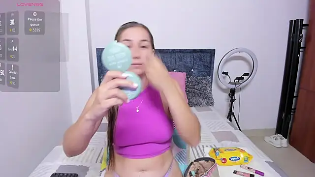 Iris love18 online show from 09-13-25, 04:29