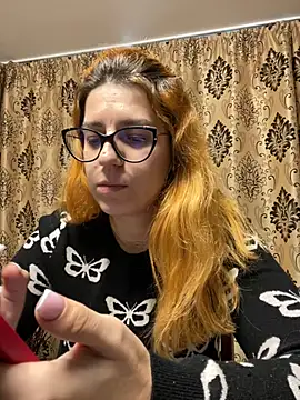 NadiraNoor online show from 01-28-25, 01:49