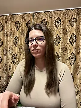 NadiraNoor online show from 02-24-25, 08:36