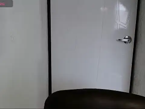 Snapshot of horny_paty chatting on 02-21-25, 06:26 horny paty online show from 02-21-25, 06:26