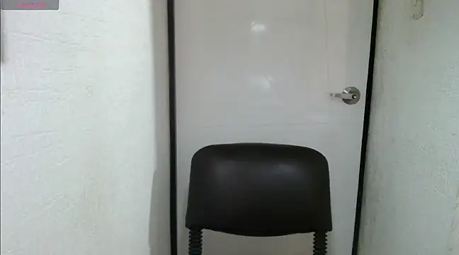 Snapshot of horny_paty chatting on 03-12-25, 05:28 horny paty online show from 03-12-25, 05:28