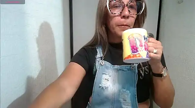 Snapshot of horny_paty chatting on 03-17-25, 07:58 horny paty online show from 03-17-25, 07:58