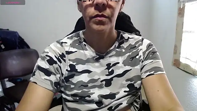 Snapshot of horny_paty chatting on 12-04-25, 08:50 horny paty online show from 12-04-25, 08:50