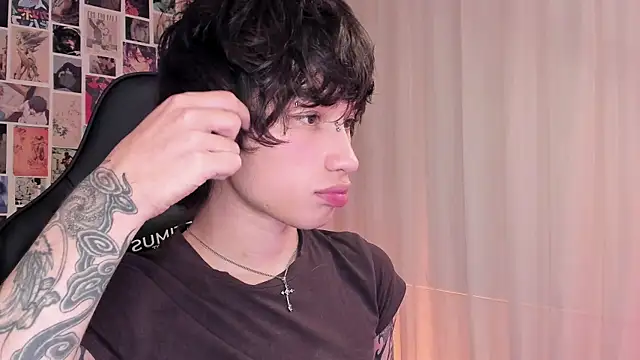 liamelf online show from 12-31-24, 02:19