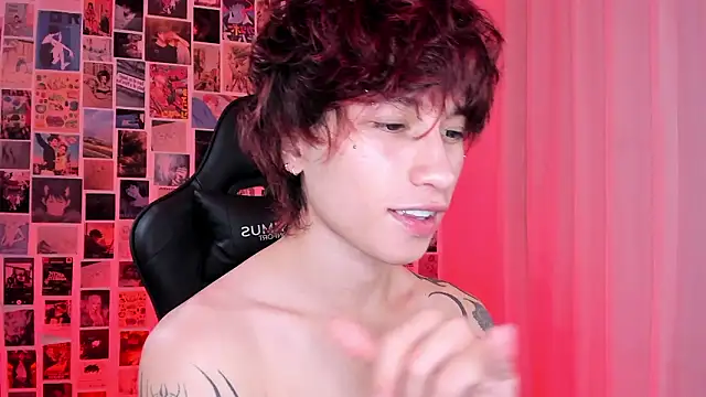 Snapshot of liamelf chatting on 03-05-26, 05:36 liamelf online show from 03-05-26, 05:36