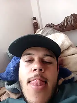 Snapshot of Juniorsexpen chatting on 02-16-26, 07:21 Juniorsexpen online show from 02-16-26, 07:21