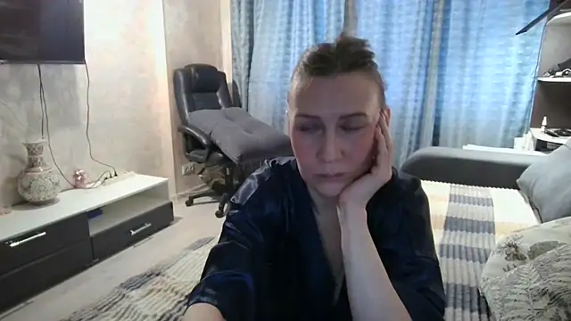 Snapshot of WindChristy chatting on 02-01-26, 01:31 WindChristy online show from 02-01-26, 01:31