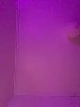 Snapshot of milkyhonybaby chatting on 02-10-25, 02:41 milkyhonybaby online show from 02-10-25, 02:41