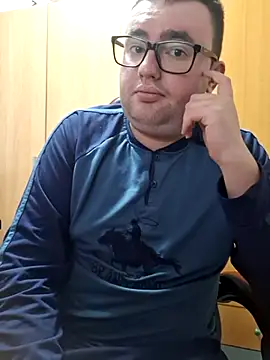 Javier bear online show from 03-18-25, 09:53