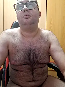 Javier bear online show from 10-19-25, 09:37