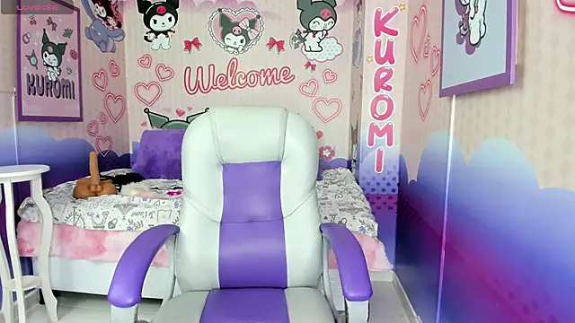 Snapshot of valery__sexy chatting on 12-05-25, 07:32 valery sexy online show from 12-05-25, 07:32