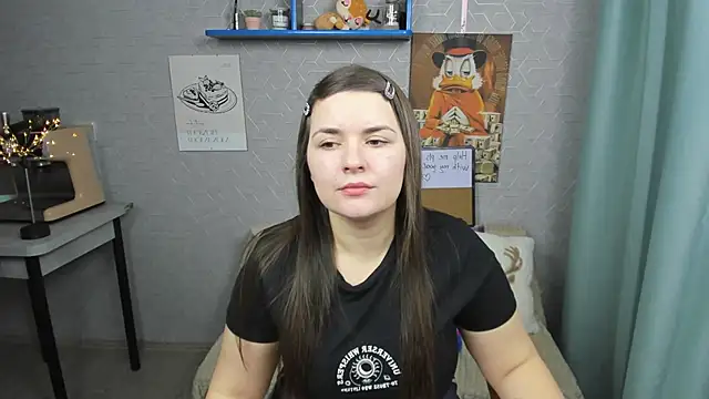 Snapshot of LineraPitts chatting on 12-15-24, 08:52 LineraPitts online show from 12-15-24, 08:52