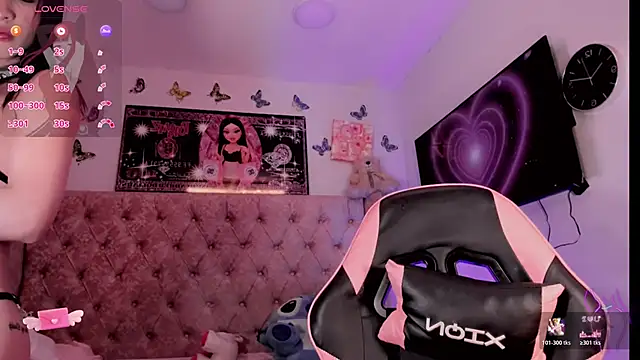 kimMaddiee online show from 04-19-26, 05:51