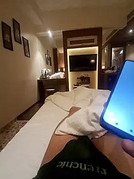 Snapshot of sexyboy1011 chatting on 10-04-25, 01:20 sexyboy1011 online show from 10-04-25, 01:20