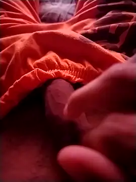 Snapshot of Luiz_097 chatting on 10-07-25, 05:26 Luiz 097 online show from 10-07-25, 05:26