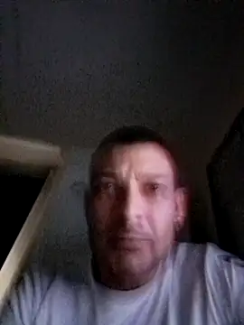 Snapshot of Zoltanioan26 chatting on 02-01-26, 07:51 Zoltanioan26 online show from 02-01-26, 07:51