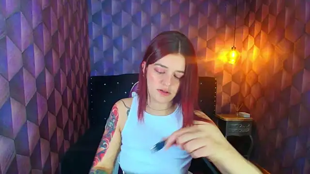 LiaHarryis online show from 10-24-25, 04:36